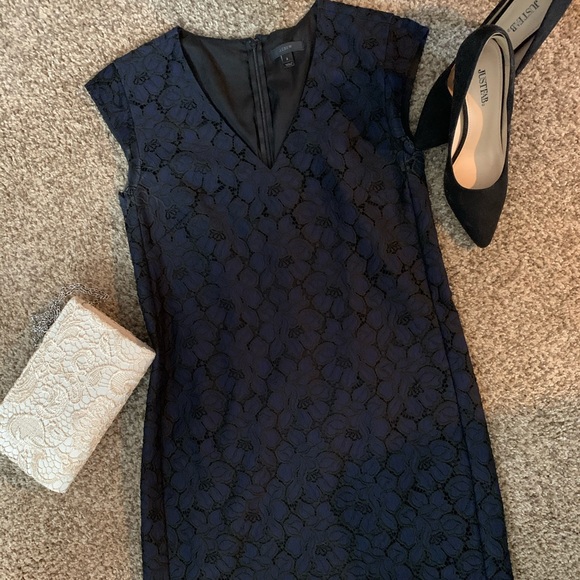 V-Neck Cap Sleeve Navy Dress 👗 - Picture 1 of 3